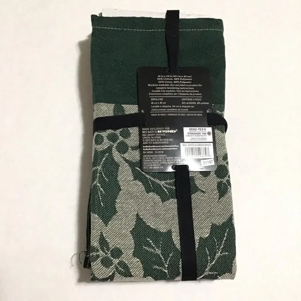 Bee & Willow‎ Holly Jacquard Christmas Napkin Set NEW